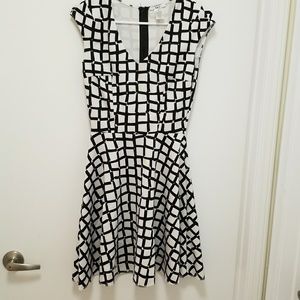 Bar III beautiful black and white dress,  size S/P